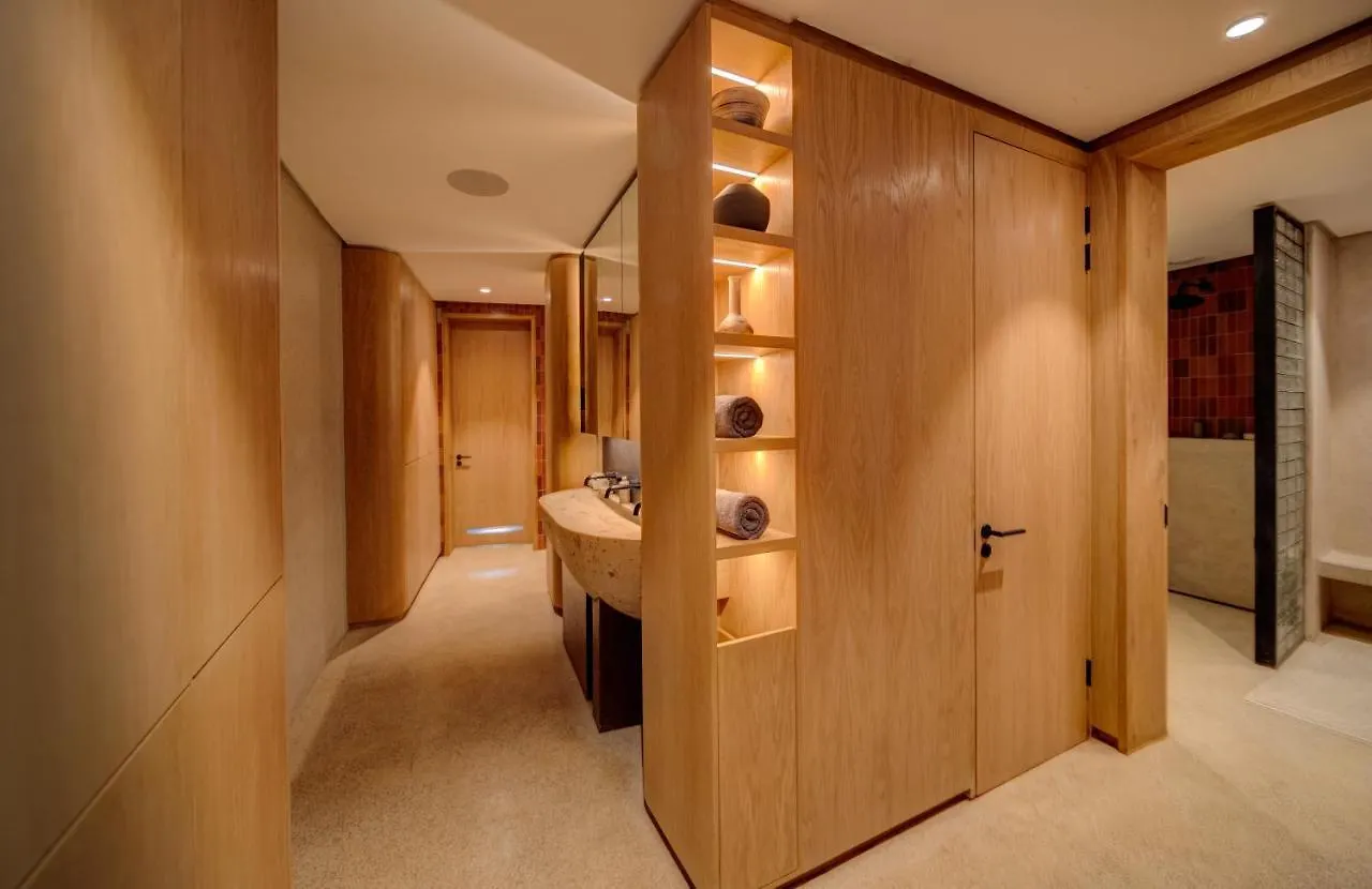 Future Found Sanctuary, Luxury Boutique Hotel By Newmark Cape Town